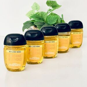 NWT 5 Pack Bath & Body Works Sunshine & Lemons Hand Gel Sanitizers Smells great